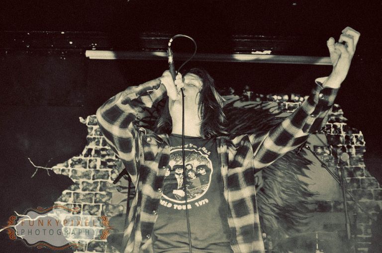 Shatterpoint at the Red Lion { Funky Pixel Photography Kent }