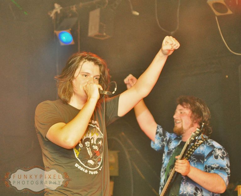 Shatterpoint at the Red Lion { Funky Pixel Photography Kent }