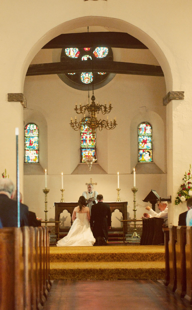 Jo and Alex { Stunning Wedding Photography Rochester - Frindsbury Church, Kent }