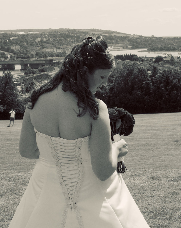 Jo and Alex { Stunning Wedding Photography Rochester - Frindsbury Church, Kent }