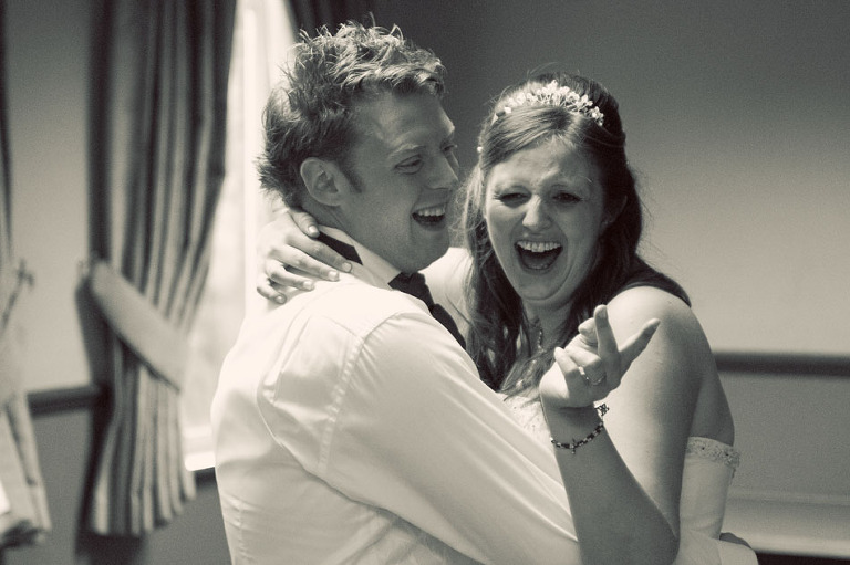 Jo and Alex { Stunning Wedding Photography Rochester - Frindsbury Church, Kent }