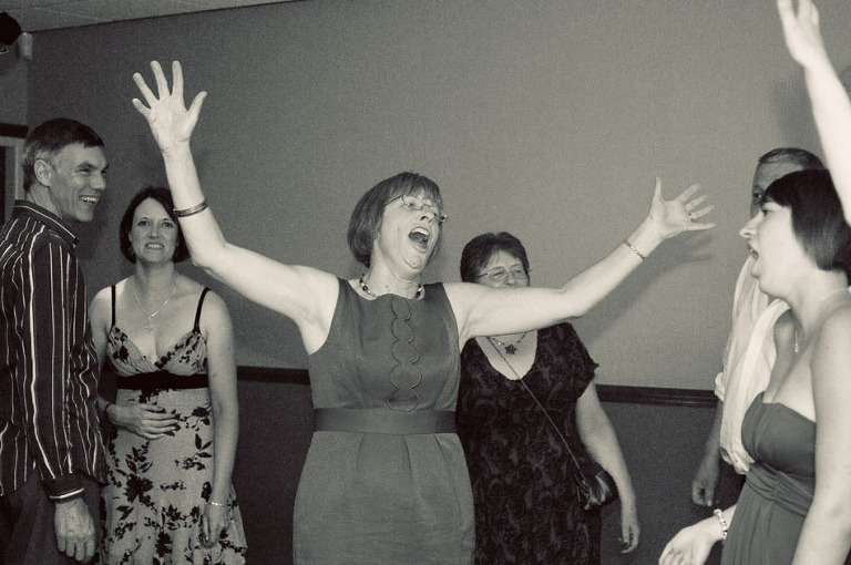 Jo and Alex { Stunning Wedding Photography Rochester - Frindsbury Church, Kent }