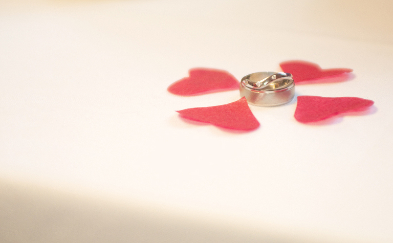 Jo and Alex { Stunning Wedding Photography Rochester - Frindsbury Church, Kent }