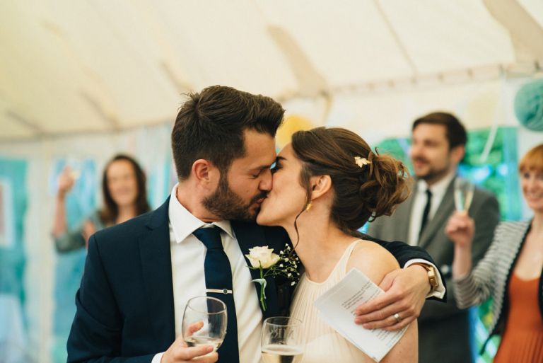 outdoors isle of wight wedding photographer
