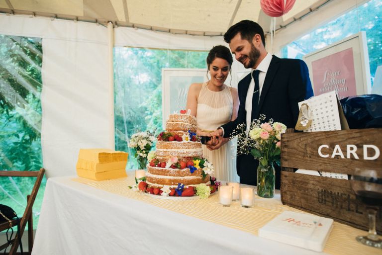 outdoors isle of wight wedding photographer