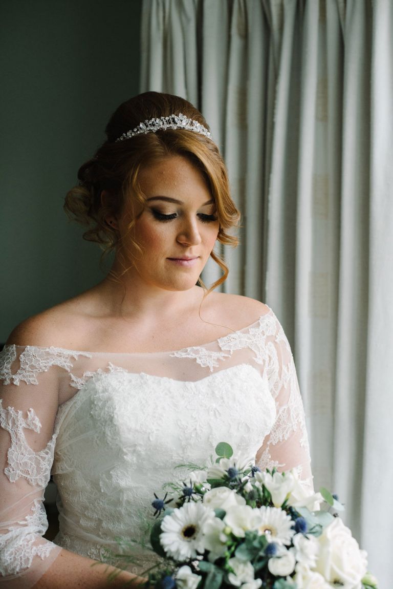 cooling-castle-barn-winter-wedding12