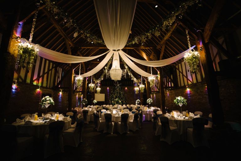cooling-castle-barn-winter-wedding24
