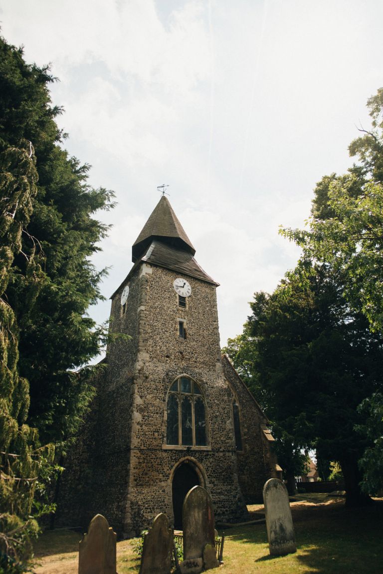 A wedding at the ferry house inn, in kent