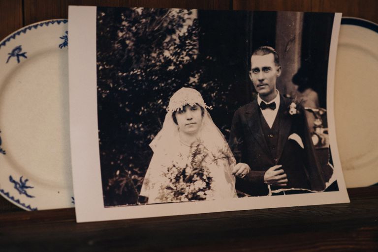 a beautiful wedding at mountains country house in kent