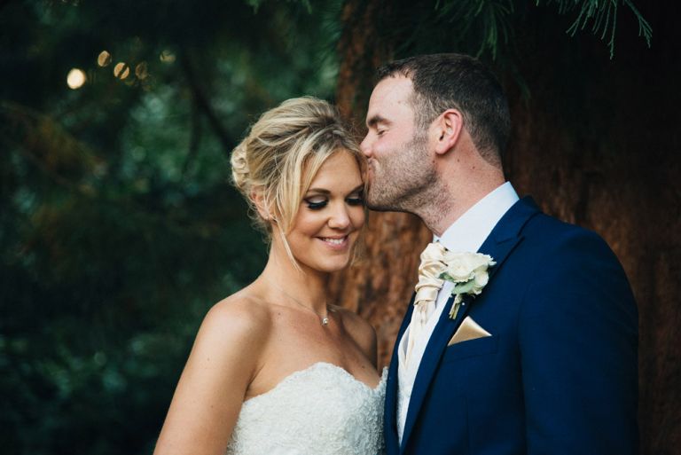 a beautiful wedding at mountains country house in kent