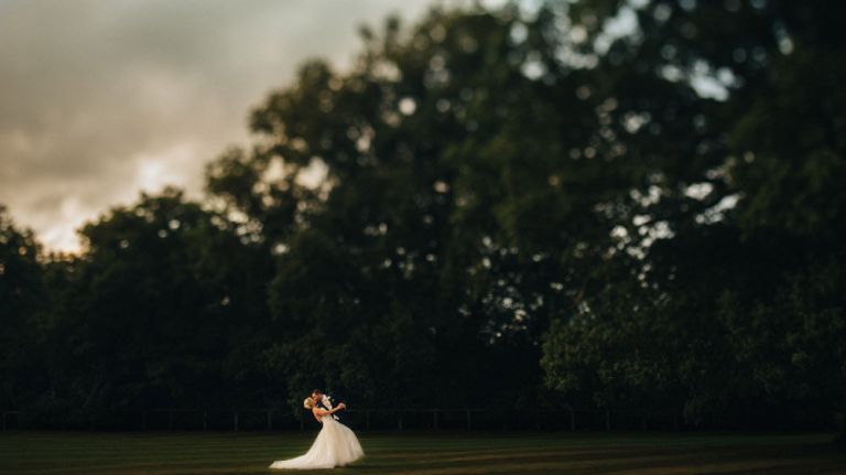 a beautiful wedding at mountains country house in kent