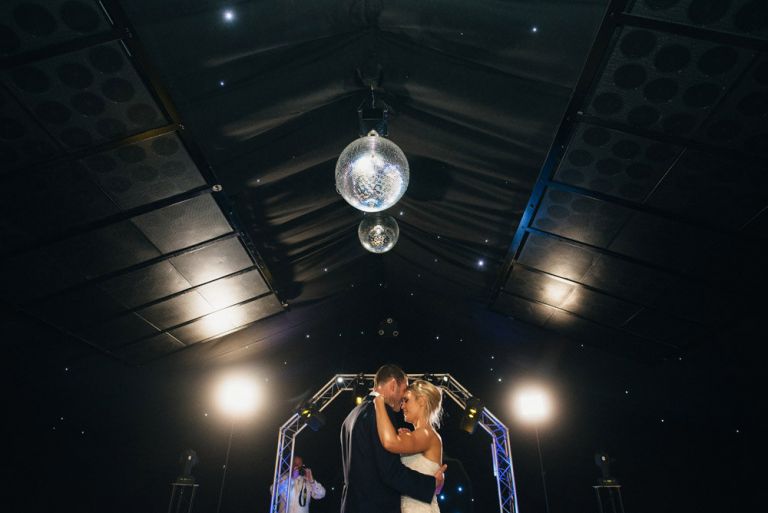 a beautiful wedding at mountains country house in kent