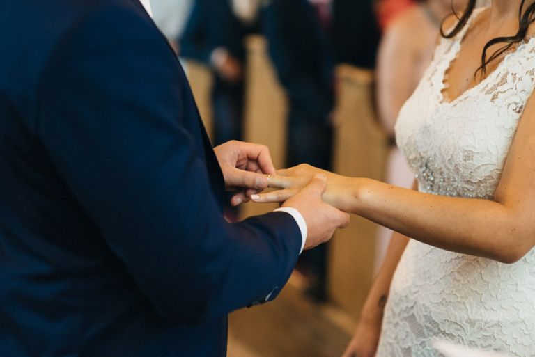 A summer wedding at Nurstead Court in kent