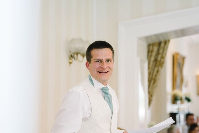 A beautiful summer wedding at the knowle country house kent