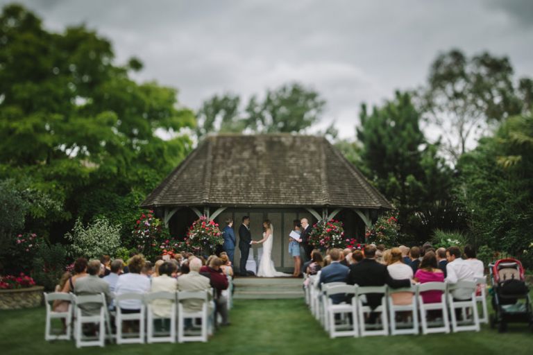 cooling castle barn wedding photos